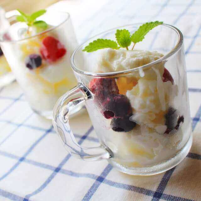 黒酢とフルーツでシャーベット